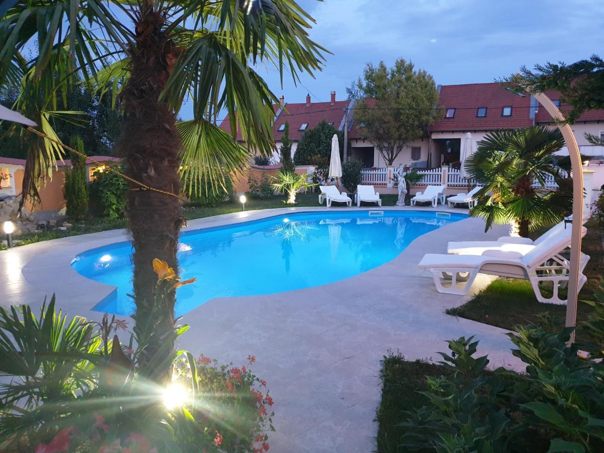 Holiday home Paradise-garden-zamardi